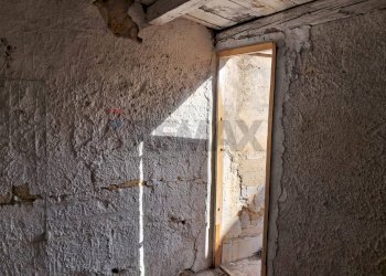 Stanza vuota - Casa indipendente Casteldaccia - foto 44