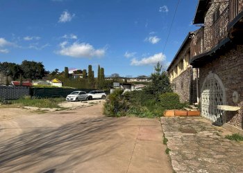 Foto 35 - Locale Commerciale C.da piano Di Cola
snc, Santa Cristina Gela - foto 35