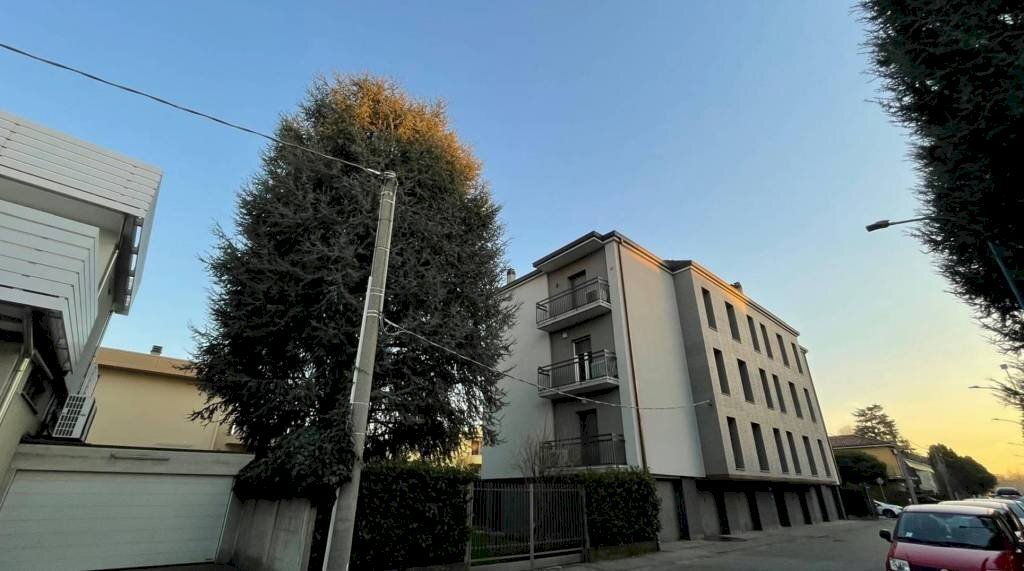 Three-room apartment Agrate Brianza - photo 3