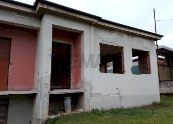 Casa all\'aperto - Casa indipendente Via Del Fiore
 
8, Vanzaghello - foto 8