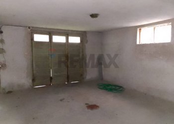 Stanza vuota - Casa indipendente Via Del Fiore
 
8, Vanzaghello - foto 18