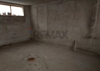 Stanza vuota - Casa indipendente Via Del Fiore
 
8, Vanzaghello - foto 24