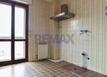 Stanza vuota - Quadrilocale Via Montegrappa
 
9, Sassari - foto 12