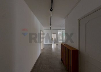 Hall / corridoio - Office Bassano del Grappa - photo 11