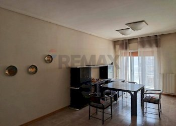 Sala da pranzo - Appartamento via archimede
 
135, Ragusa - foto 2