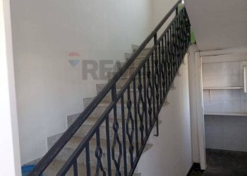 Scale - Villa via biscari
 
45, Comiso - foto 12