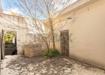 Casa all\'aperto - Villa via biscari
 
45, Comiso - foto 24