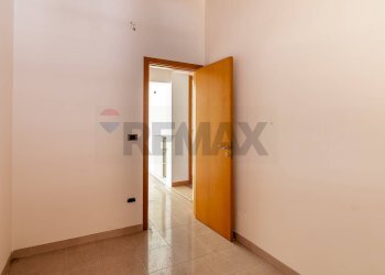 Stanza vuota - Villa via biscari
 
45, Comiso - foto 58