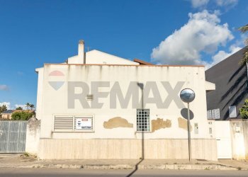 Edificio all\'aperto - Villa via biscari
 
45, Comiso - foto 84