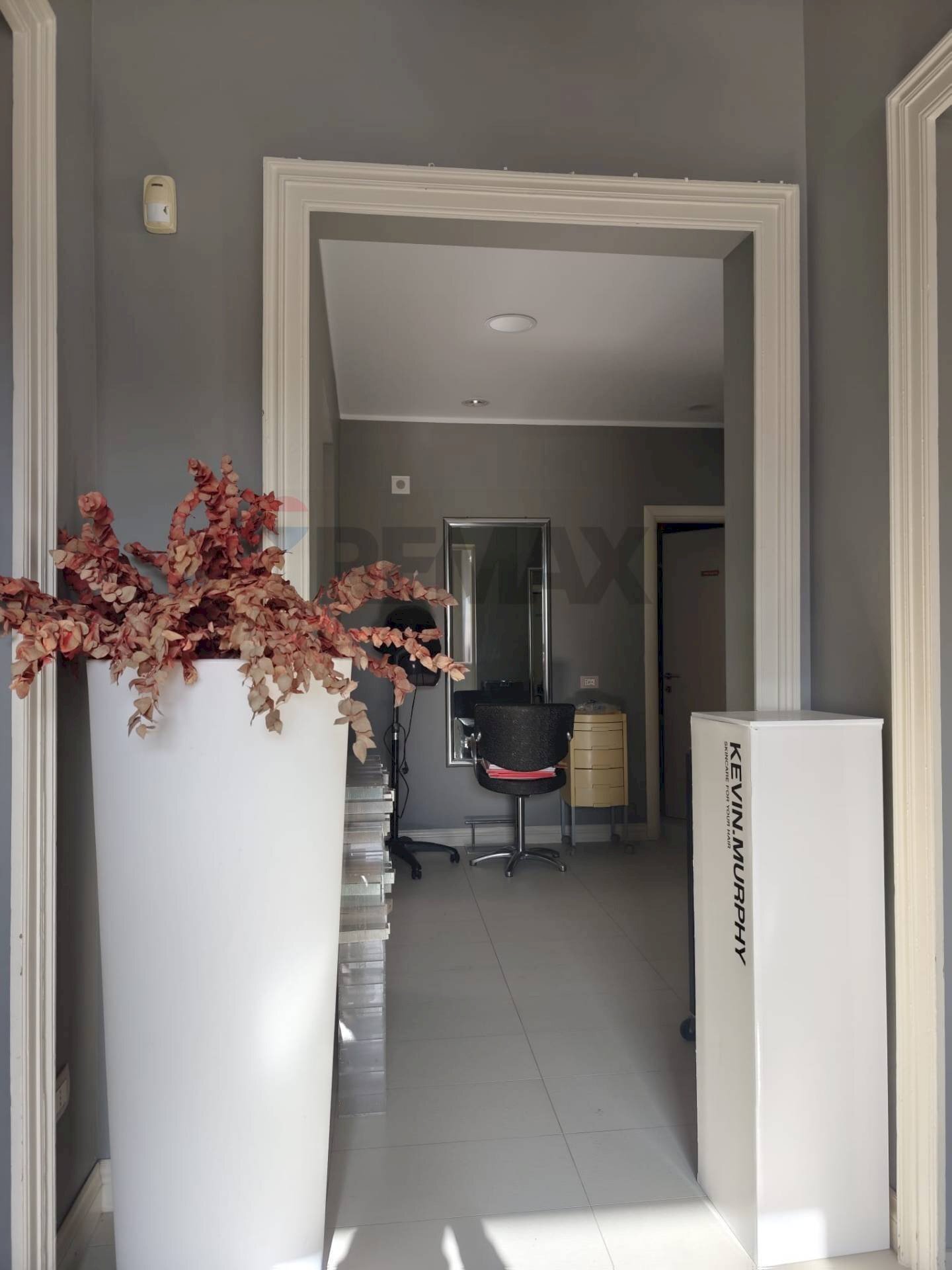 Hall / corridoio - Locale Commerciale piazza dante alighieri
1, Vittoria - foto 3