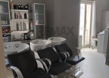 Soggiorno - Locale Commerciale piazza dante alighieri
1, Vittoria - foto 5