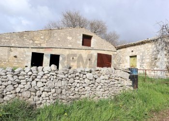 Casa all\'aperto - Rustico C.da Ciantarato
 
snc, Ragusa - foto 2