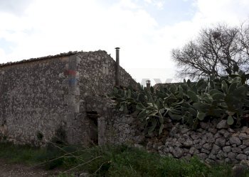 Vista delle montagne - Rustico C.da Ciantarato
 
snc, Ragusa - foto 9
