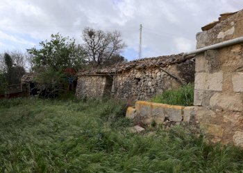 Vista delle montagne - Rustico C.da Ciantarato
 
snc, Ragusa - foto 16