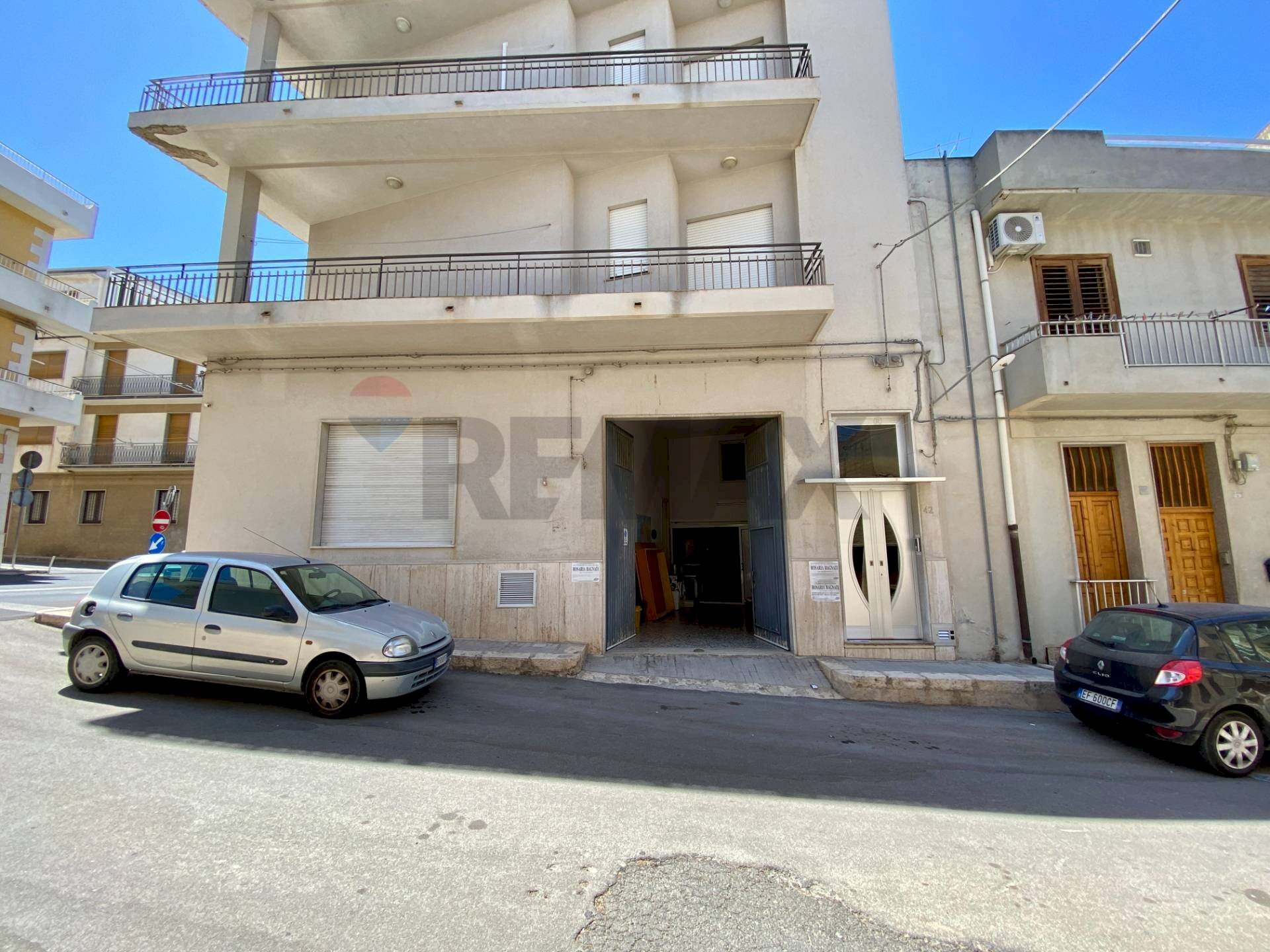 Edificio all\'aperto - Box Via Giovanni Pascoli
 
19, Comiso - foto 1