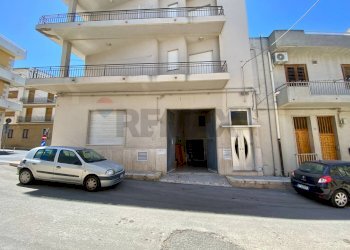 Edificio all\'aperto - Box Via Giovanni Pascoli
 
19, Comiso - foto 1