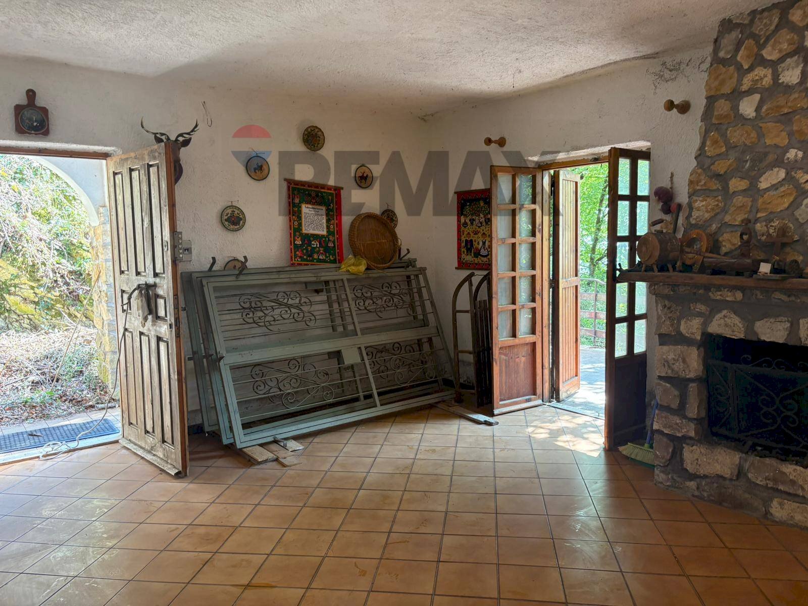Soggiorno - Independent house Via Monte Scalambra
 
snc, Serrone - photo 1