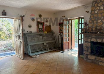Soggiorno - Casa indipendente Via Monte Scalambra
 
snc, Serrone - foto 1