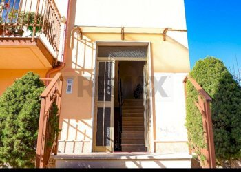 Casa all\'aperto - Casa indipendente Via Giuseppe di Vittorio
 
11, Portocannone - foto 3