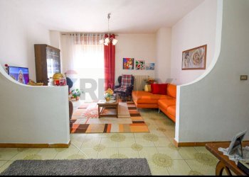 Soggiorno - Casa indipendente Via Giuseppe di Vittorio
 
11, Portocannone - foto 6