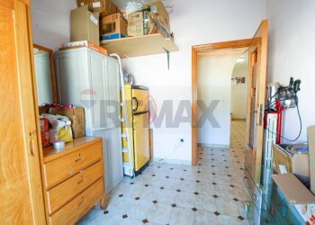 Camera / camera da letto - Casa indipendente Via Giuseppe di Vittorio
 
11, Portocannone - foto 28