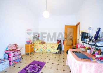 Camera / camera da letto - Casa indipendente Via Giuseppe di Vittorio
 
11, Portocannone - foto 30