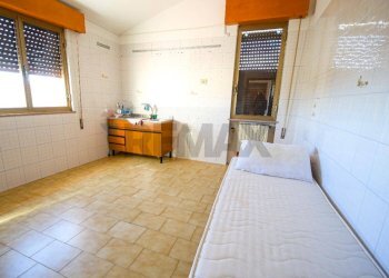 Camera / camera da letto - Casa indipendente Via Giuseppe di Vittorio
 
11, Portocannone - foto 39