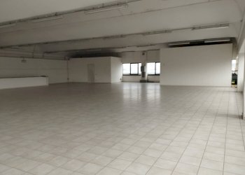 Foto 10 - Commercial Premises Via Tosco Romagnola Est, Pontedera - photo 10