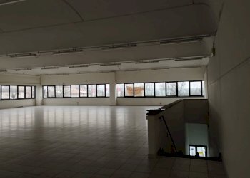 Foto 12 - Commercial Premises Via Tosco Romagnola Est, Pontedera - photo 12