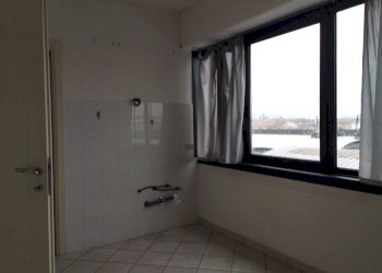 Foto 16 - Commercial Premises Via Tosco Romagnola Est, Pontedera - photo 16