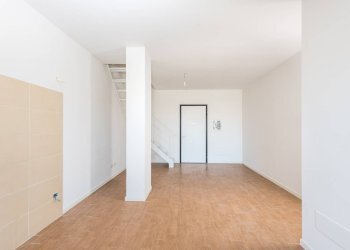 Foto 5 - Trilocale Via Palaverta
 
69, Marino - foto 5