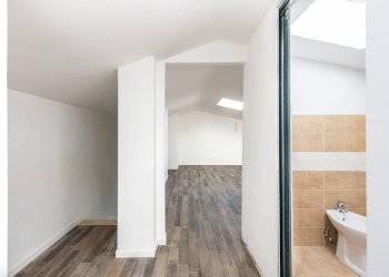 Foto 18 - Trilocale Via Palaverta
 
69, Marino - foto 18