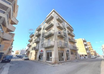 Edificio all\'aperto - Appartamento Via Segesta
 
17, Trapani - foto 23
