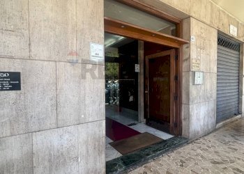 Edificio all\'aperto - Appartamento Via Empedocle Restivo
 
82, Palermo - foto 5