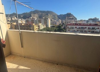 Balcone - Appartamento Via Empedocle Restivo
 
82, Palermo - foto 12