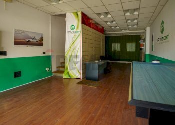 Ricezione / Lobby - Locale Commerciale Corso Alcide De Gasperi
312M, Bari - foto 13