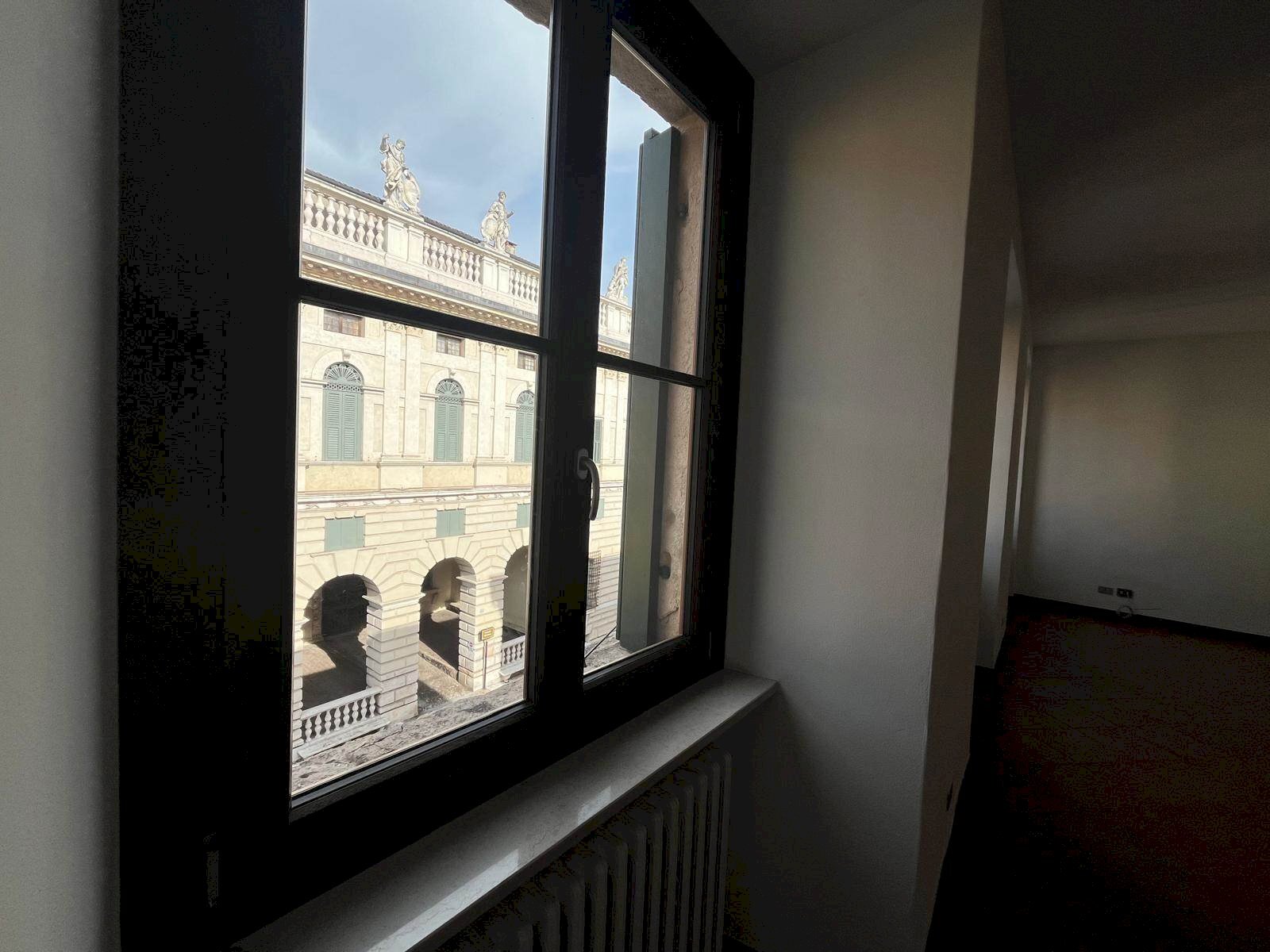 Appartamento - Corso Cavour, 41, Verona (zona Centro Storico) - foto 3