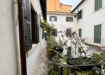 Appartamento - Corso Cavour, 41, Verona (zona Centro Storico) - foto 1