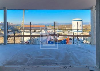 Foto 38 - Trilocale VIA FORTE FENILAZZO
 
4, Peschiera del Garda - foto 37