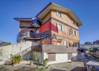 Esterna - Villa Via Del Fosso Di Tor Pagnotta
109, Roma - foto 1