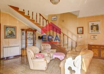 Salone - Villa Via Del Fosso Di Tor Pagnotta
109, Roma - foto 7