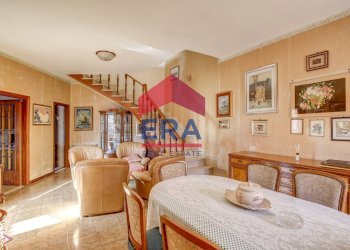 Salone - Villa Via Del Fosso Di Tor Pagnotta
109, Roma - foto 8