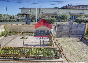 Giardino - Villa Via Del Fosso Di Tor Pagnotta
109, Roma - foto 21