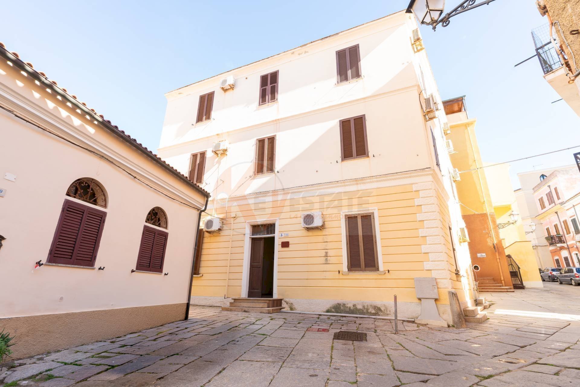 Foto 1 - Independent house Via Regina Margherita
 
5, La Maddalena - photo 1