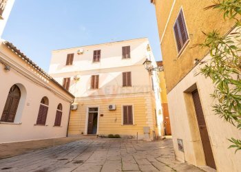 Foto 2 - Independent house Via Regina Margherita
 
5, La Maddalena - photo 2