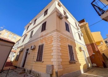 Foto 3 - Independent house Via Regina Margherita
 
5, La Maddalena - photo 3