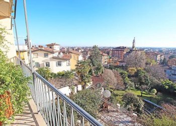 Terrazzo - Casa indipendente viale Vittorio emanuele, Bergamo - foto 10