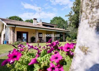 Foto 7 - Villa VIA 18 GIUGNO
 
48, Montebelluna - foto 7