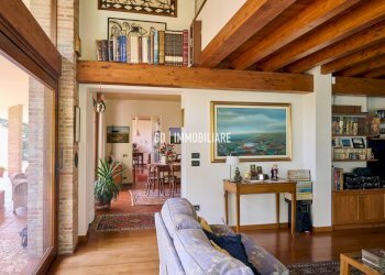 Foto 27 - Villa VIA 18 GIUGNO
 
48, Montebelluna - foto 27