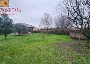 Foto 2 - Villa via cossuttis
 
32, Villesse - foto 2